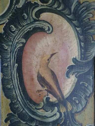 Detail Vogel in Rocaille